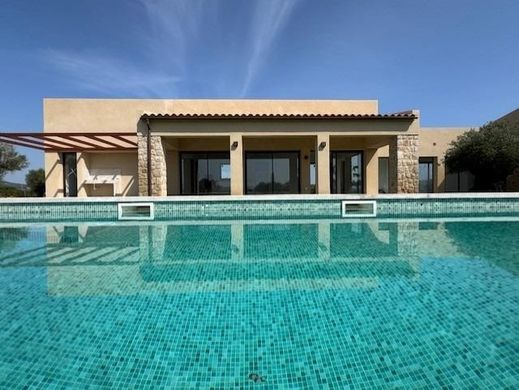 Landhaus / Bauernhof in Petra, Balearen Inseln