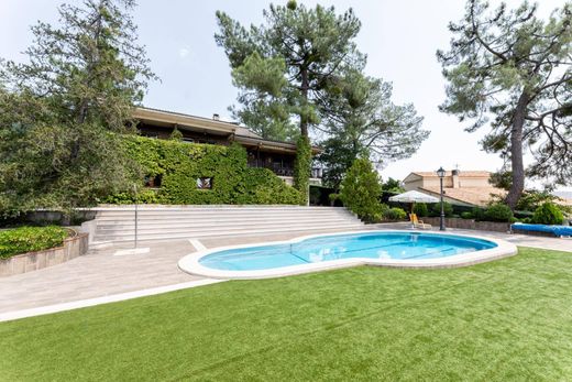 Detached House in Robledo de Chavela, Province of Madrid