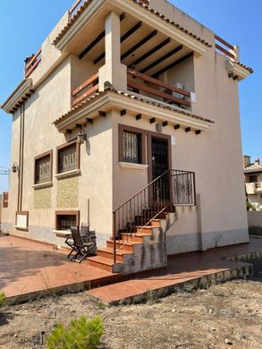 Villa in Torrevieja, Alicante
