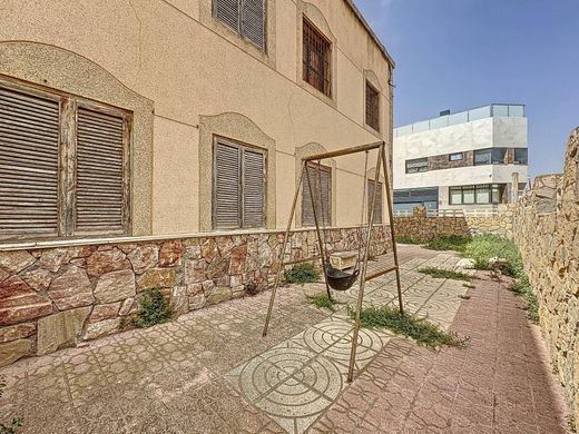 Almería, アルメリアの一戸建て住宅