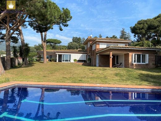 Luxury home in Cabrera de Mar, Province of Barcelona