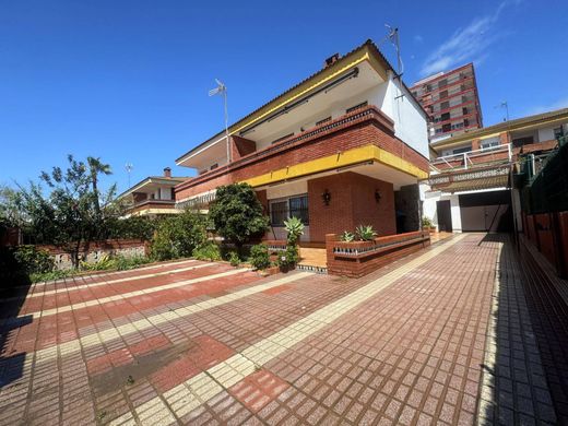 Casa di lusso a Punta Umbría, Provincia de Huelva