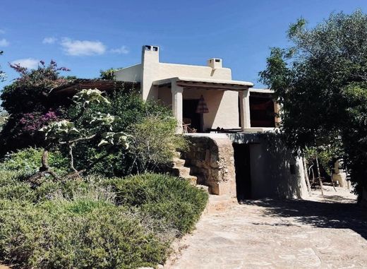 Casa adosada en San Juan Bautista, Islas Baleares