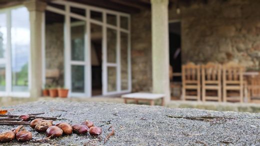 Casa Unifamiliare a Amés, Provincia da Coruña