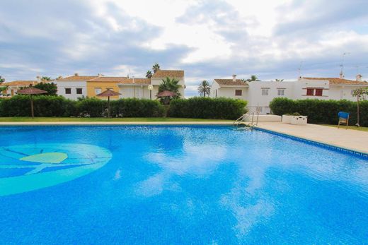 Смежная Вилла, Puig, Província de València