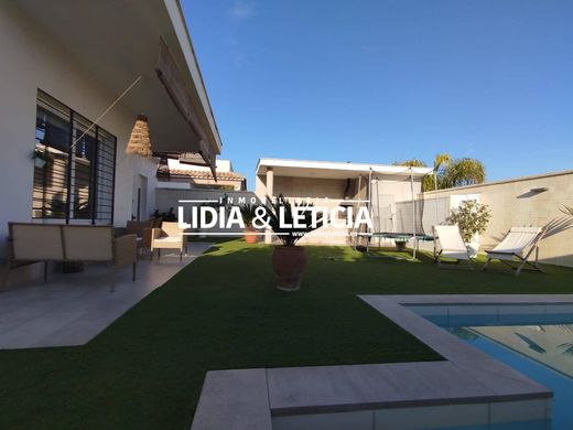 Detached House in Alcalá de Guadaira, Province of Seville