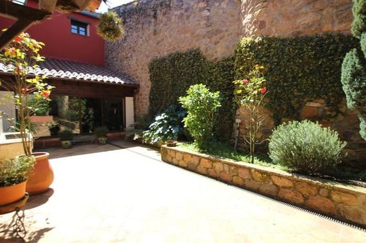Luxury home in Mazcuerras, Province of Cantabria