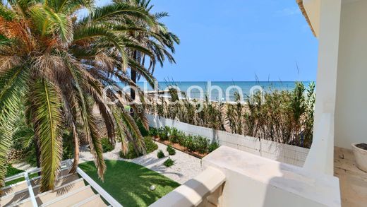 Detached House in Denia, Alicante