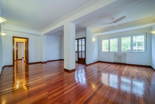 Apartment / Etagenwohnung in Madrid, Provinz Madrid