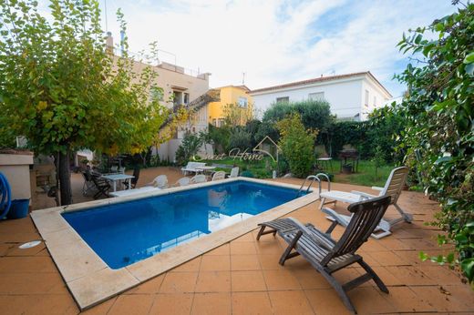 ‏בית חד-משפחתי ב  Alella, Província de Barcelona