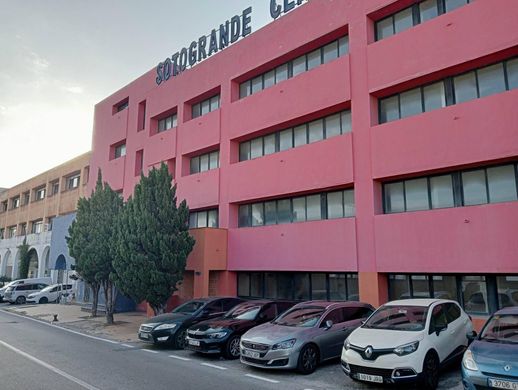 Complexes résidentiels à San Roque, Cadix