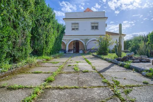 Detached House in Palomares del Río, Province of Seville