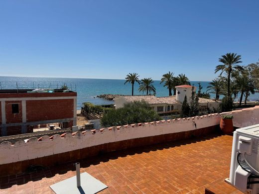 Detached House in Santa Pola, Alicante