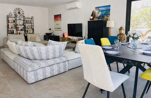 Luxury home in Oliva, Valencia