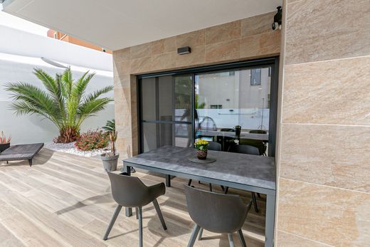 Villa a Los Montesinos, Provincia de Alicante