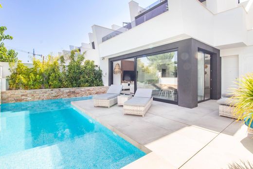Luxe woning in Santiago de la Ribera, Murcia