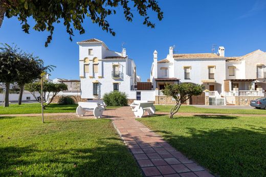 Mehrfamilienhaus in Calahonda, Granada
