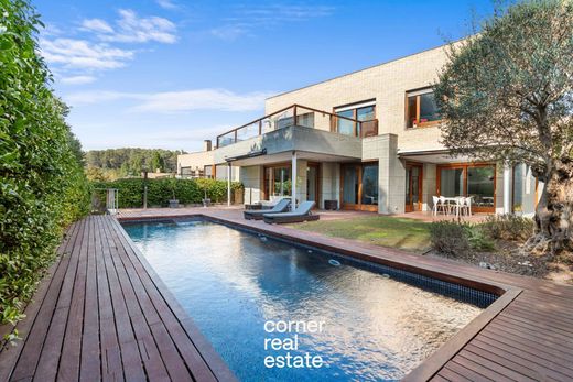 Luxus-Haus in Sant Cugat del Vallès, Provinz Barcelona