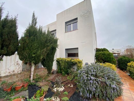 단독 저택 / Empuriabrava, Província de Girona