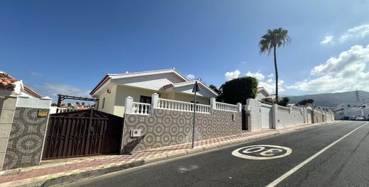 Adeje, サンタ・クルス・デ・テネリフェの一戸建て住宅