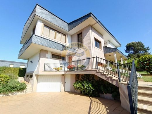 Detached House in Vigo, Pontevedra