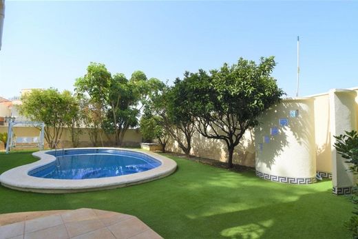 Detached House in Quesada, Alicante