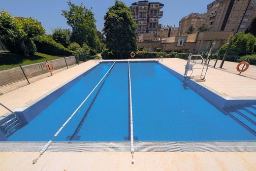 Vrijstaand huis in Zizur Mayor, Provincia de Navarra