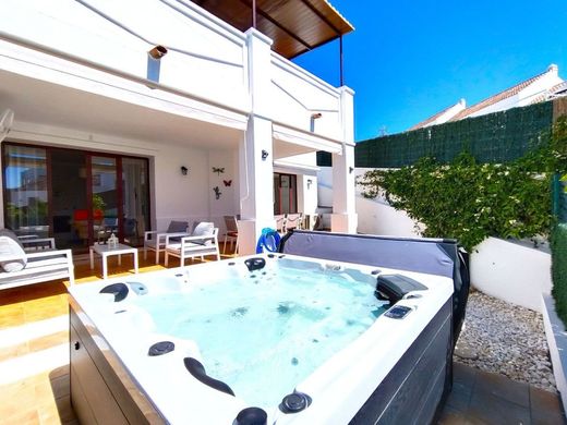 Luxe woning in Casares, Provincia de Málaga