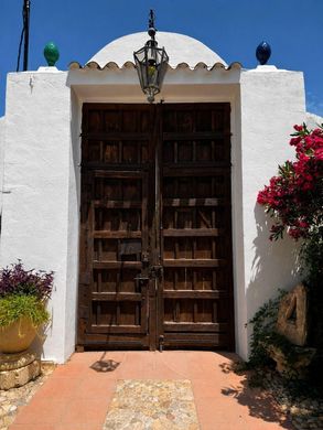 Villa en Priego de Córdoba, Córdoba