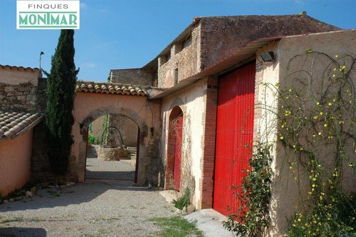 Усадьба / Сельский дом, Pontils, Província de Tarragona