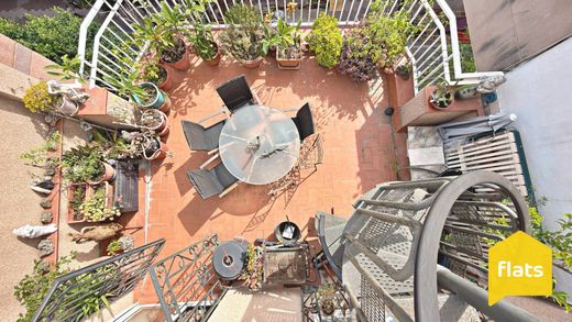 Penthouse in Santa Coloma de Gramenet, Province of Barcelona