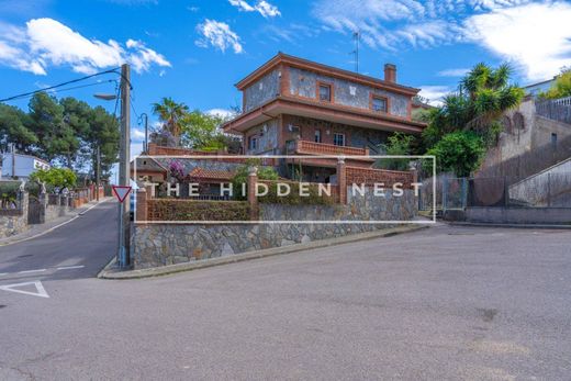 Detached House in Rubí, Province of Barcelona