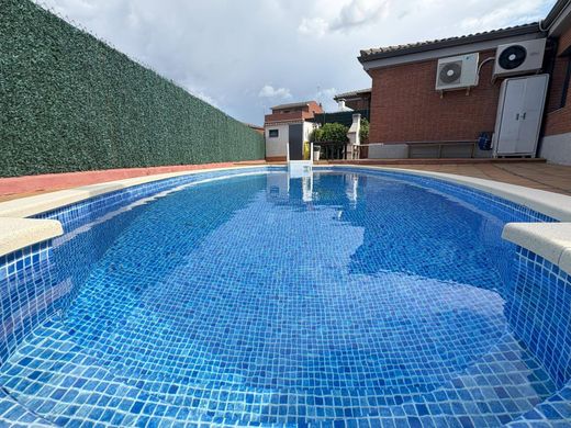 Detached House in Masquefa, Province of Barcelona