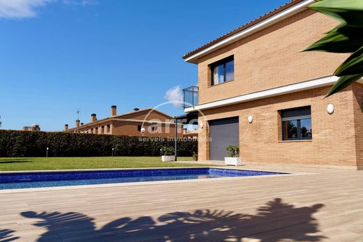 Luxury home in Cabrera de Mar, Province of Barcelona