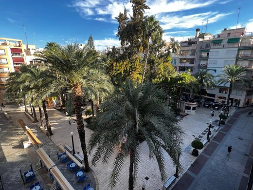 Elche, アリカンテのアパートメント