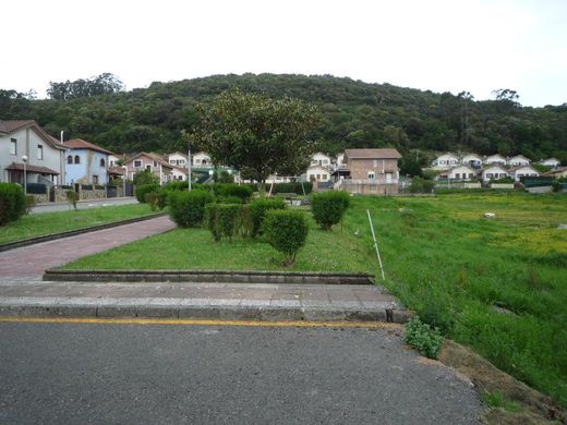 Ρουστίκ ή Αγροικίες σε Argoños, Provincia de Cantabria
