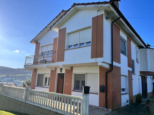 بيت مستقل ﻓﻲ Bareyo, Provincia de Cantabria
