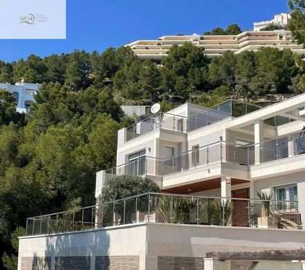 Villa in Altea, Alicante