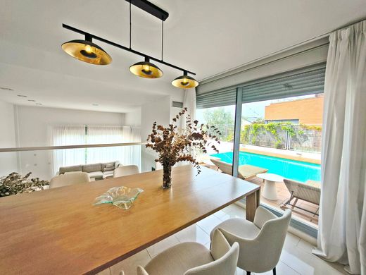 Villa multifamiliale à Torrelodones, Province de Madrid