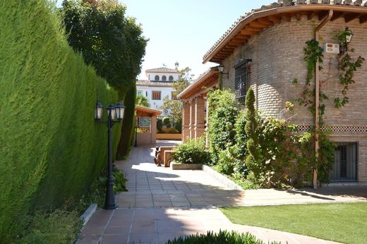 Einfamilienhaus in Ogíjares, Granada