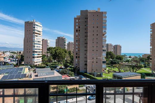 Piso / Apartamento en Torremolinos, Málaga