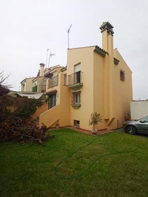 Semidetached House in La Línea de la Concepción, Cadiz