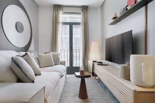 Apartment / Etagenwohnung in Madrid, Provinz Madrid