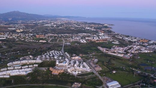 Apartment / Etagenwohnung in Estepona, Málaga