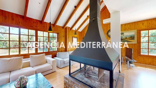 Detached House in Serra, Valencia
