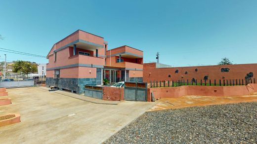 Twee-onder-een-kapwoning in San Cristóbal de La Laguna, Provincia de Santa Cruz de Tenerife