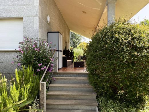 Luxury home in Pereiro de Aguiar, Ourense