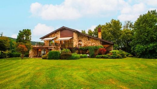 Maison individuelle à Cabezón de la Sal, Province de Cantabrie