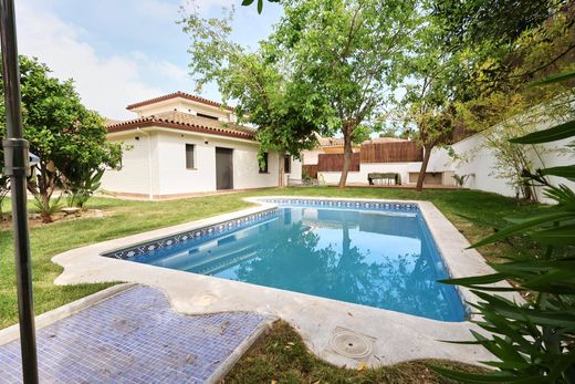 Casa di lusso a Sant Pere de Ribes, Província de Barcelona