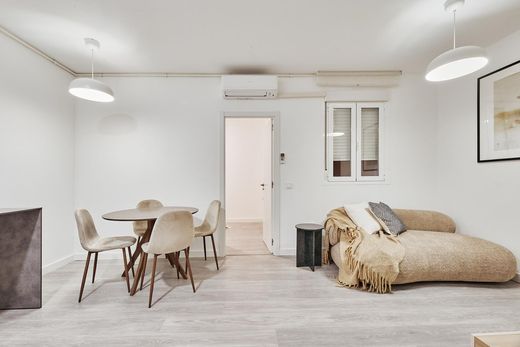 Apartment / Etagenwohnung in Madrid, Provinz Madrid
